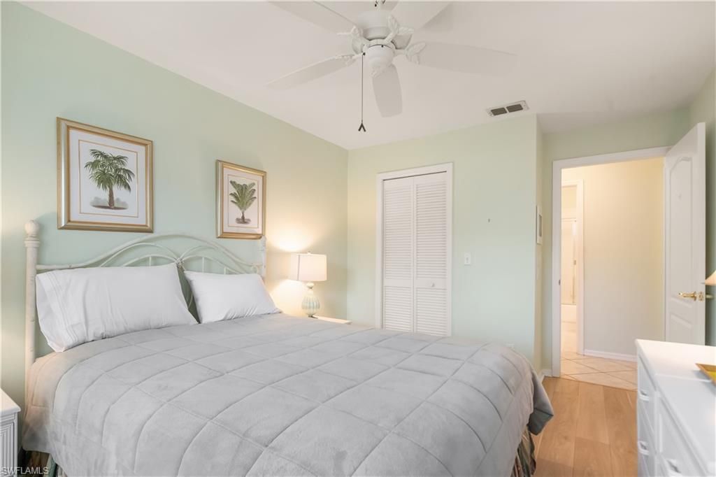 3383 Erick Lake Dr, Unit 2902, Naples, FL 34109 Photo