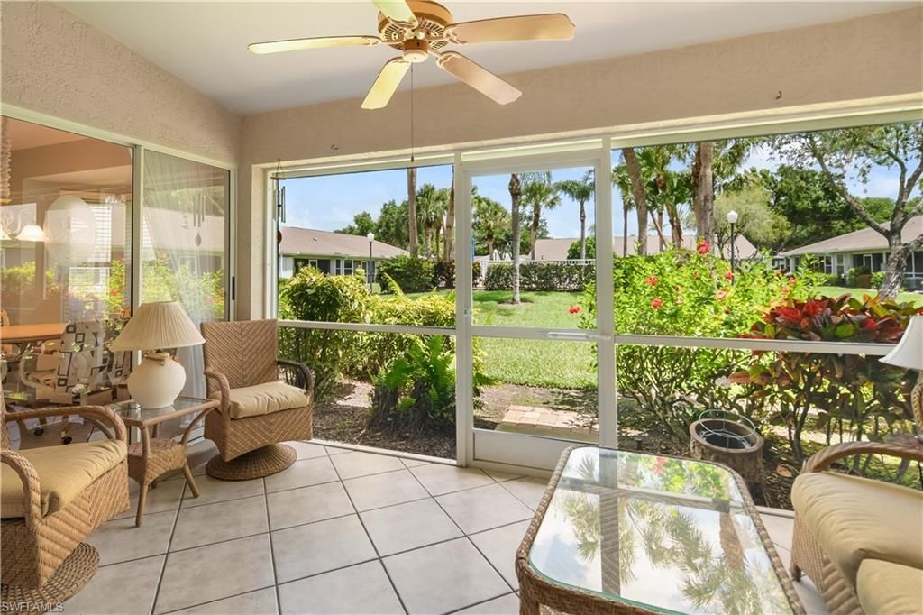3383 Erick Lake Dr, Unit 2902, Naples, FL 34109 Photo