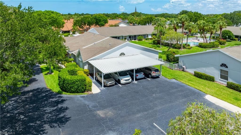 3383 Erick Lake Dr, Unit 2902, Naples, FL 34109 Photo