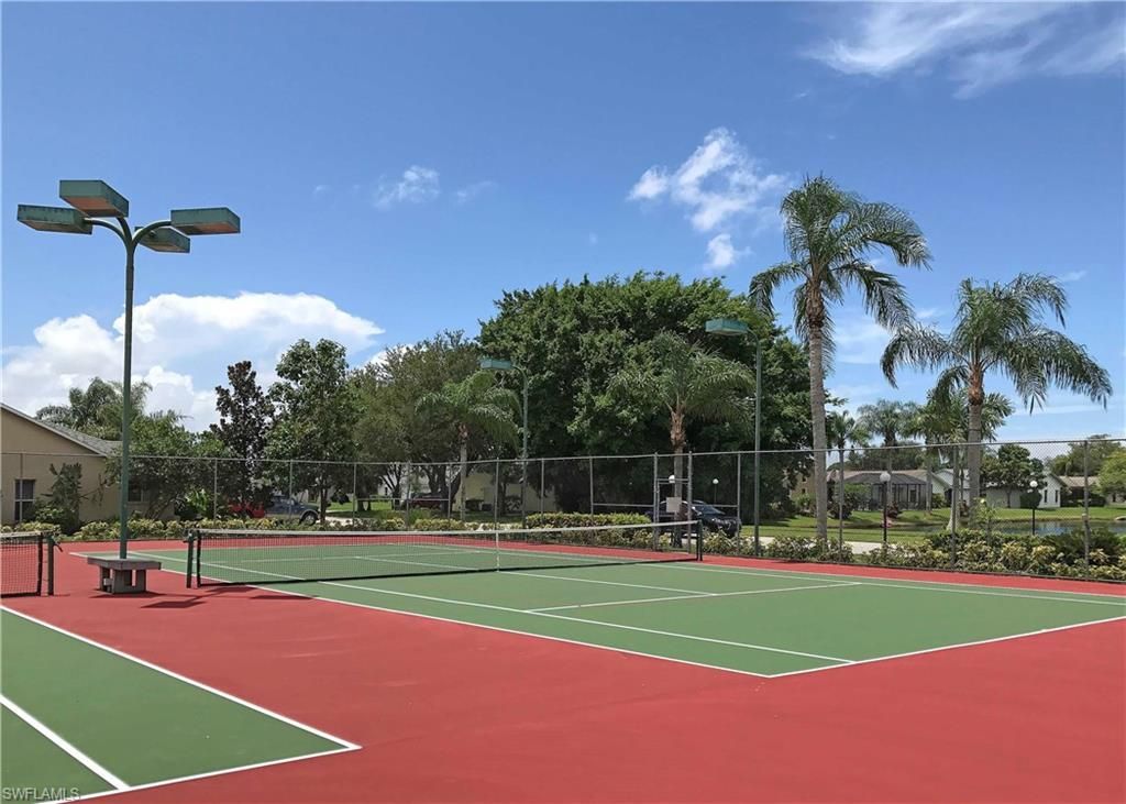 3383 Erick Lake Dr, Unit 2902, Naples, FL 34109 Photo