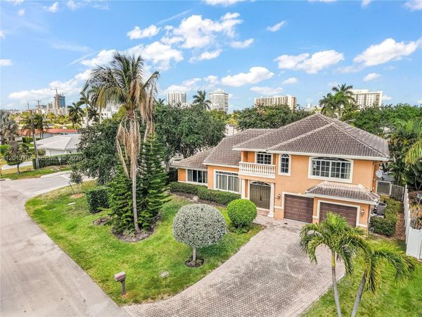 1940 S Blue Water Ter S, Lauderdale By The Sea, FL 33062