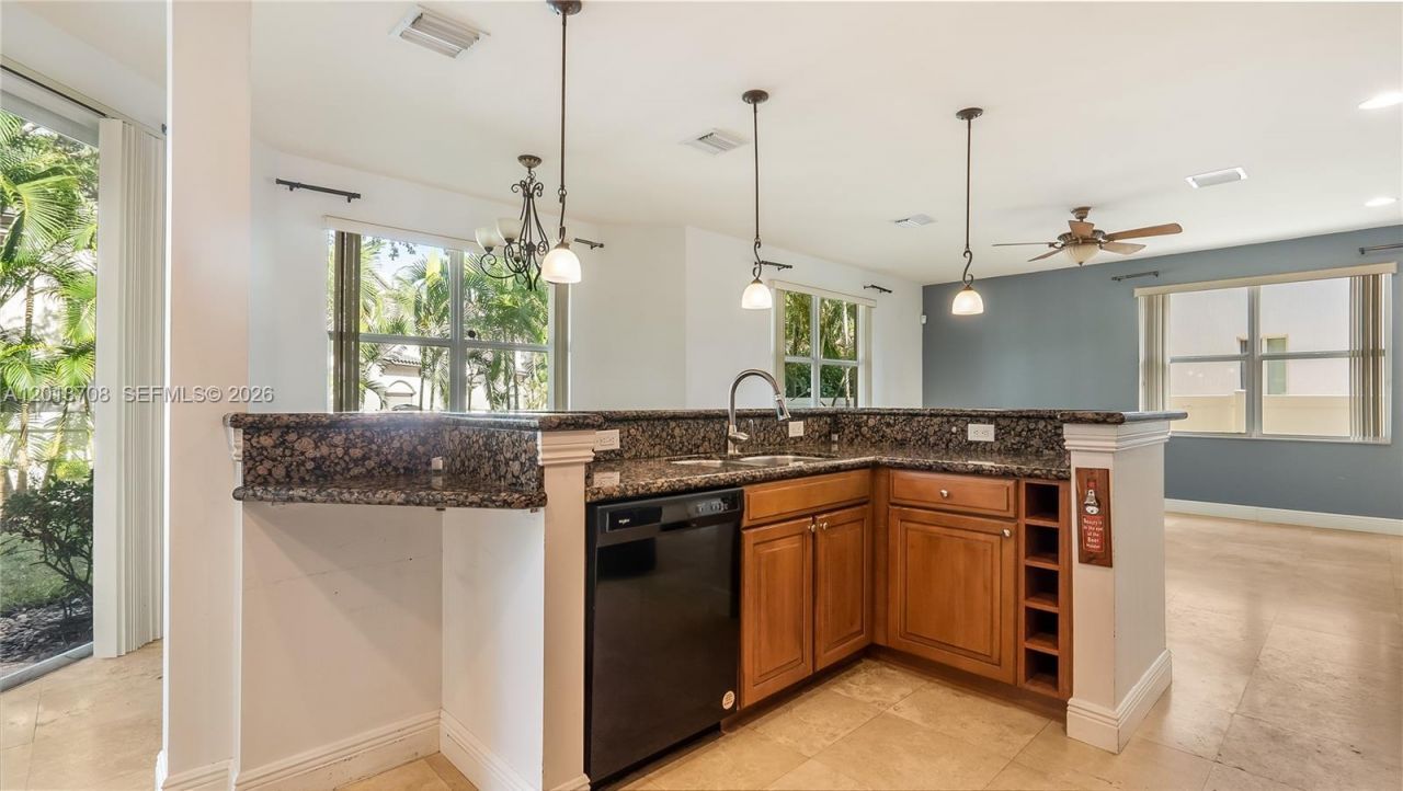 1940 S Blue Water Ter S, Lauderdale by the Sea, FL 33062 Photo