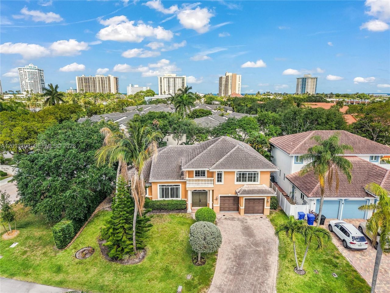 1940 S Blue Water Ter S, Lauderdale by the Sea, FL 33062 Photo