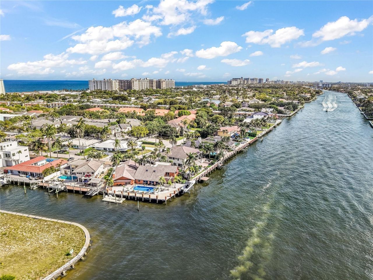 1940 S Blue Water Ter S, Lauderdale by the Sea, FL 33062 Photo
