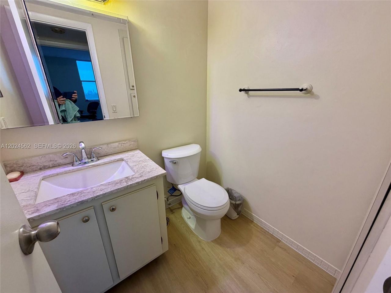 4001 Hillcrest Dr, Unit 609, Hollywood, FL 33021 Photo