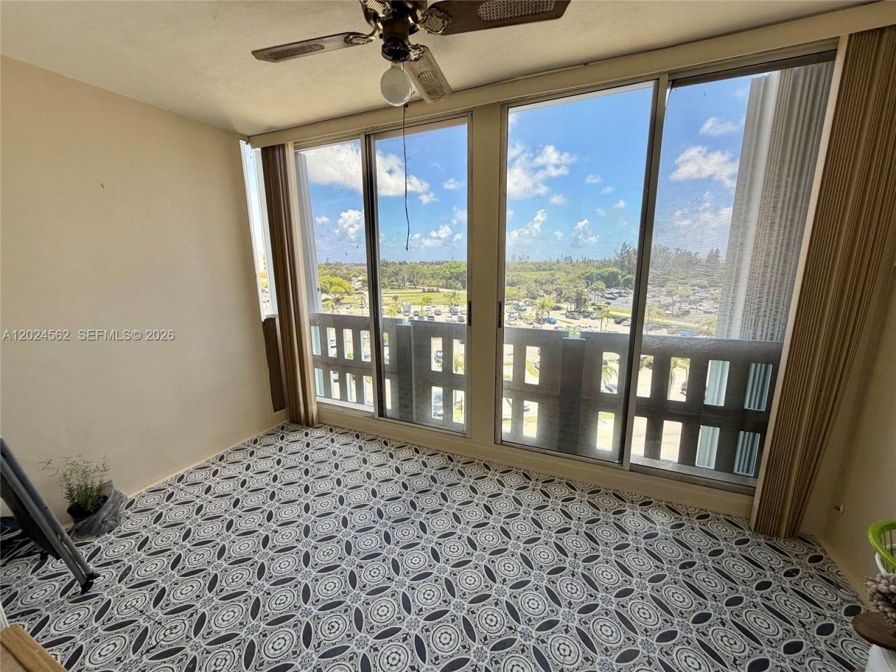4001 Hillcrest Dr , Unit 609, Hollywood, FL 33021 Photo