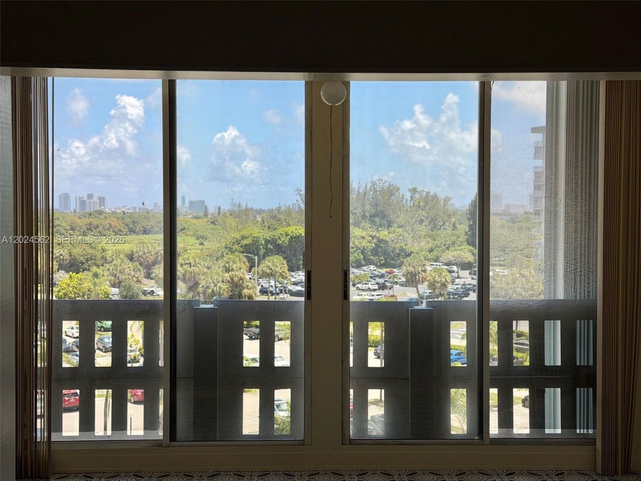 4001 Hillcrest Dr , Unit 609, Hollywood, FL 33021 Photo