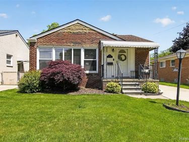 2845 Cornell Street, Dearborn, MI 48124