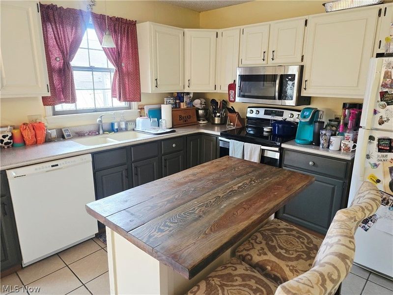 15 Acorn Lane, Coshocton, OH 43812 Photo 7