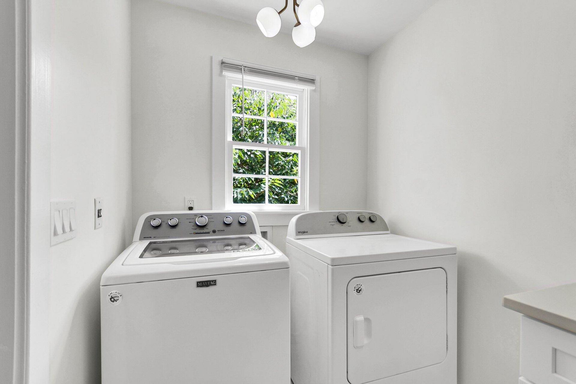 128 Logan Street Photo 18