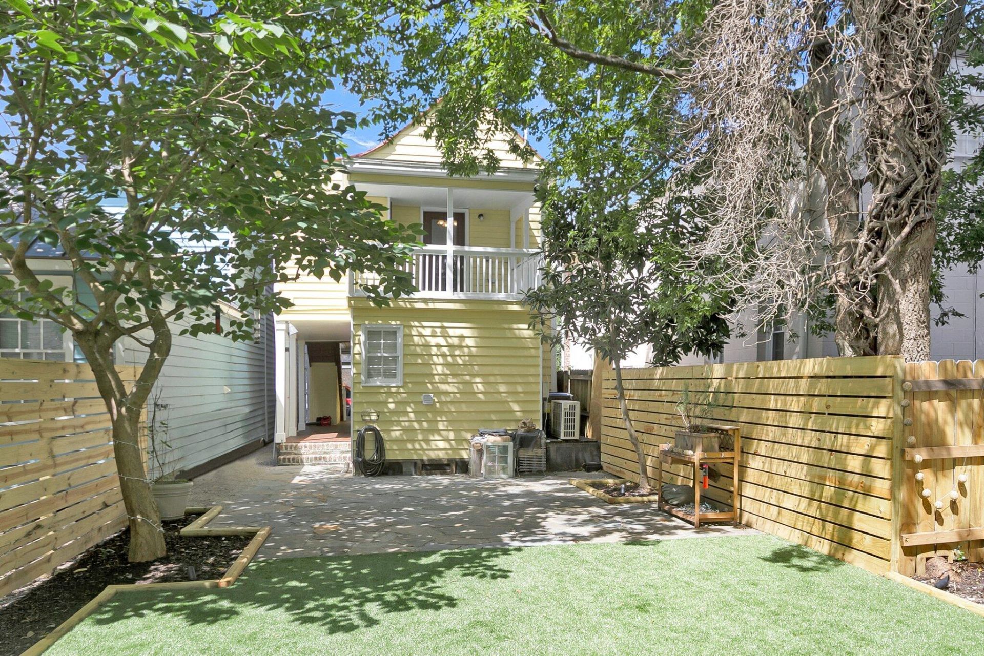 128 Logan Street Photo 25