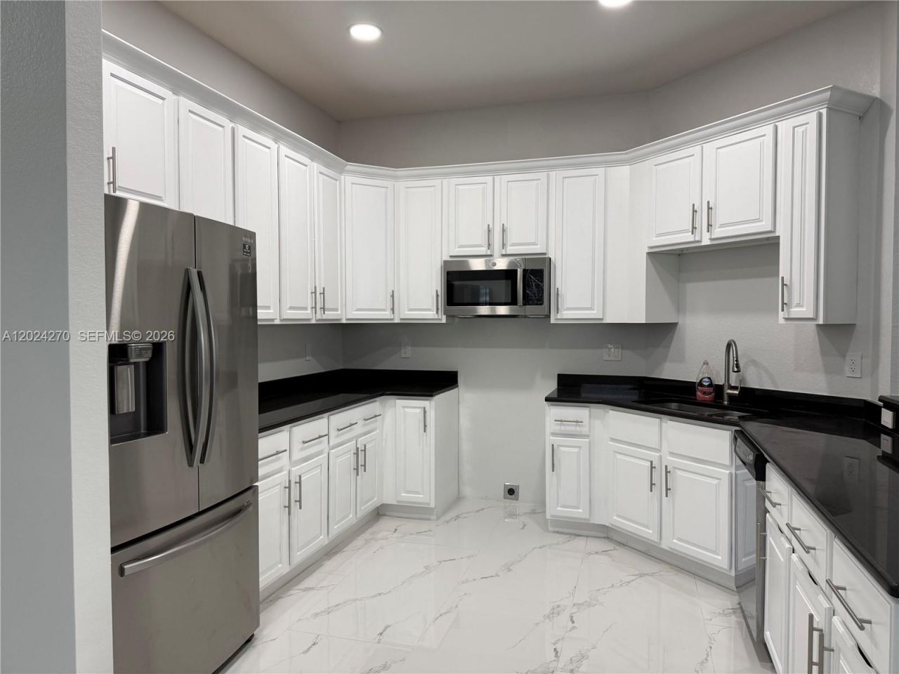 9135 Leatherwood Loop , Lehigh Acres, FL 33936 Photo