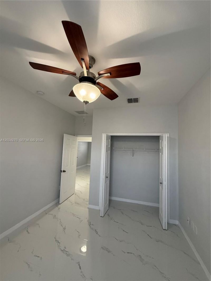9135 Leatherwood Loop , Lehigh Acres, FL 33936 Photo