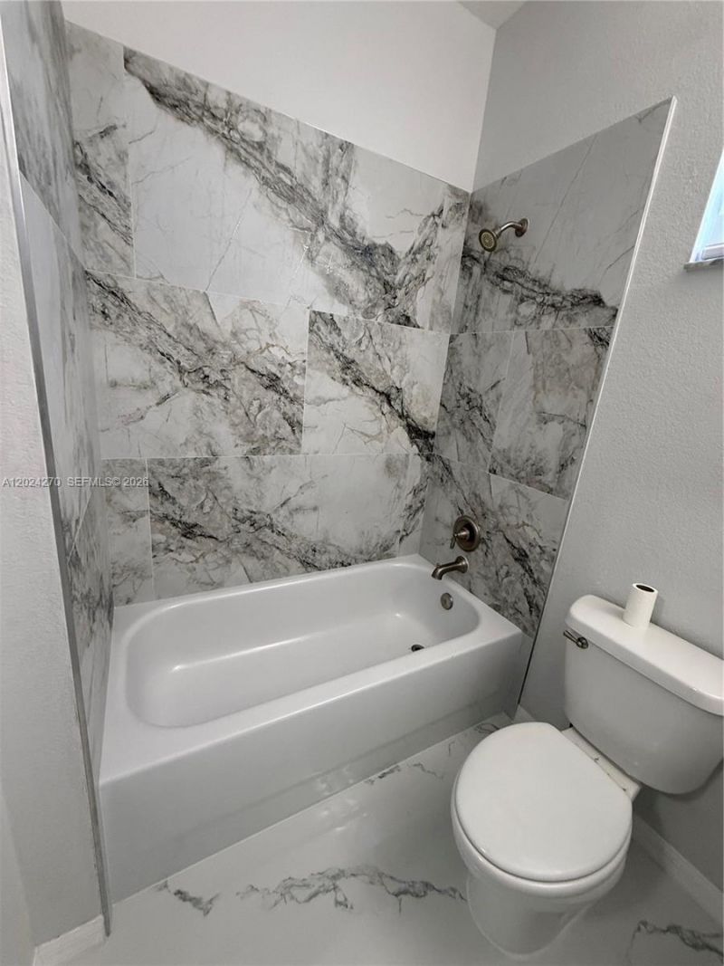 9135 Leatherwood Loop , Lehigh Acres, FL 33936 Photo