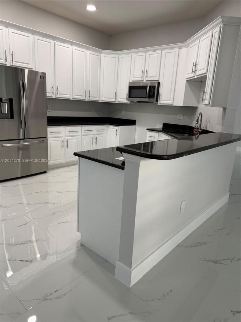 9135 Leatherwood Loop , Lehigh Acres, FL 33936 Photo
