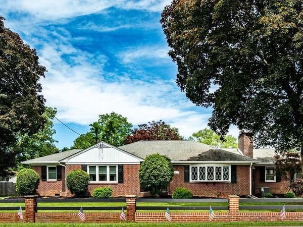 2207 NAAMANS CREEK ROAD, BOOTHWYN, PA 19061