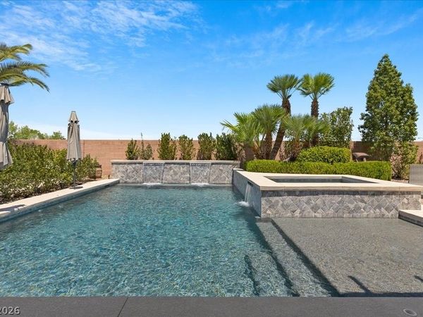 284 Ben Johnson Court, Las Vegas, NV 89183