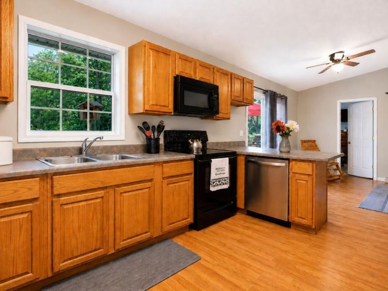 218 Woodlawn Circle, Howard, OH 43028 Photo 16