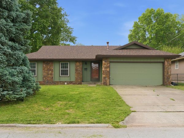 504 W Bell Street , Springfield, MO 65803