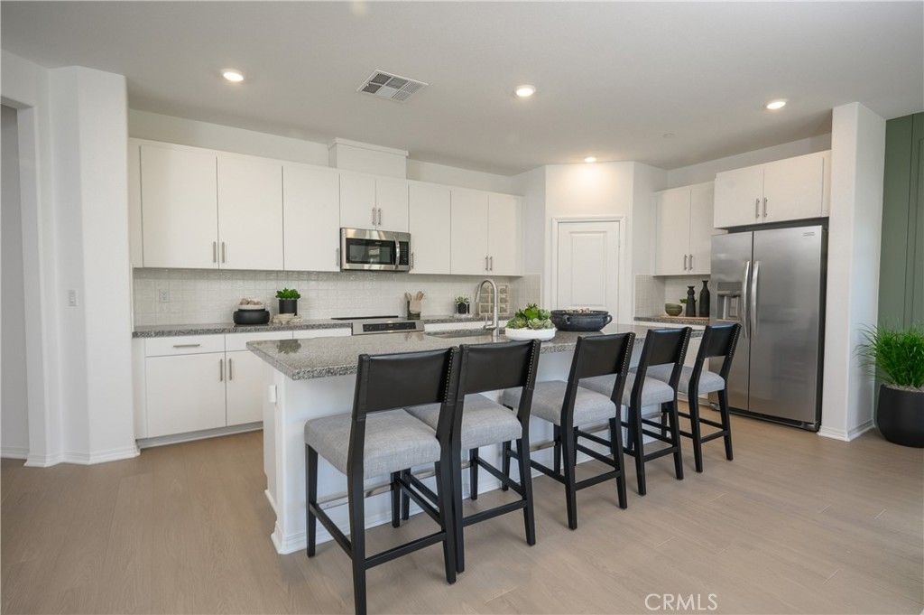 345 Deer Lake Way, Perris, CA 92570 Main Photo