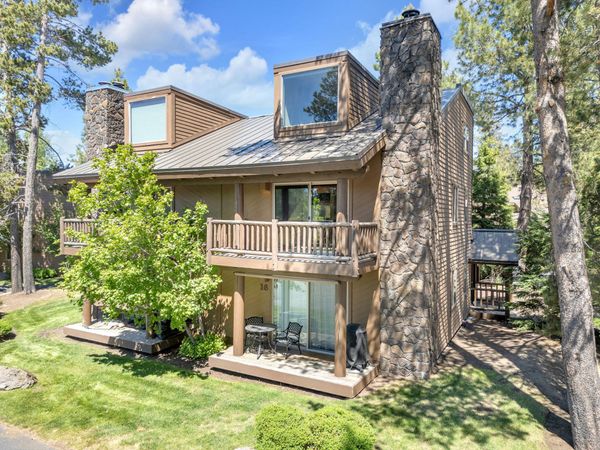 17654 Pinnacle Lane, Unit # 18, Sunriver, OR 97707