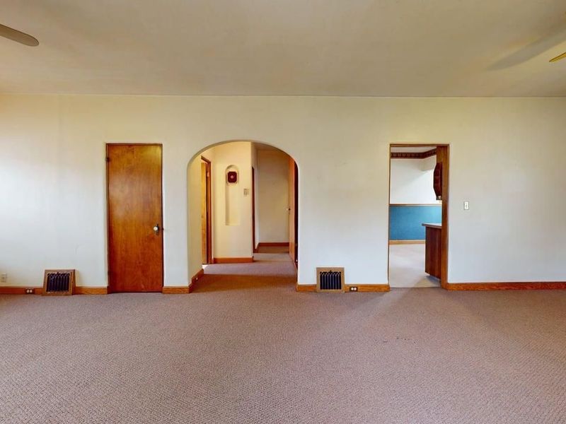703 S Myrtle Avenue, Willard, OH 44890 Photo 12