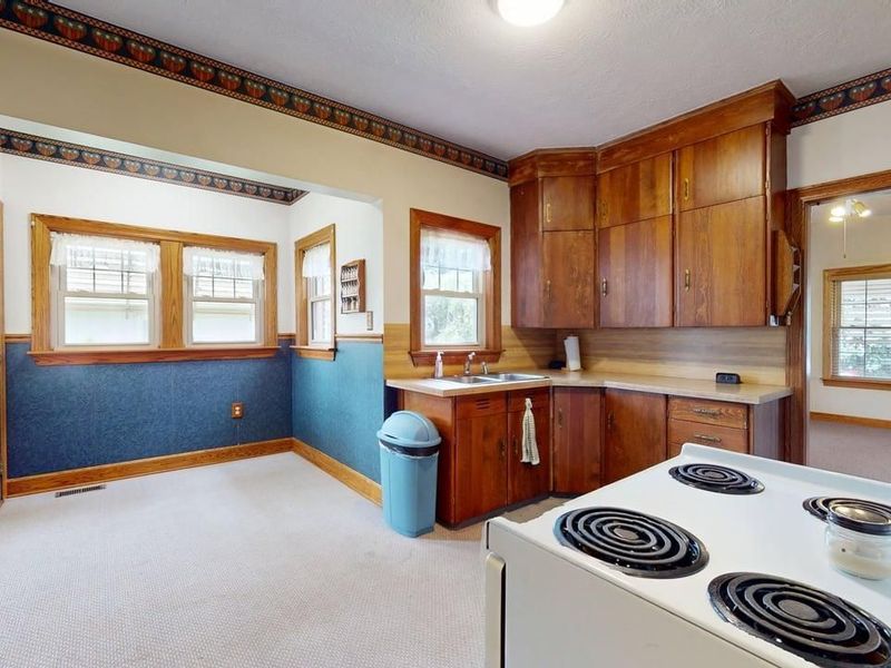 703 S Myrtle Avenue, Willard, OH 44890 Photo 19