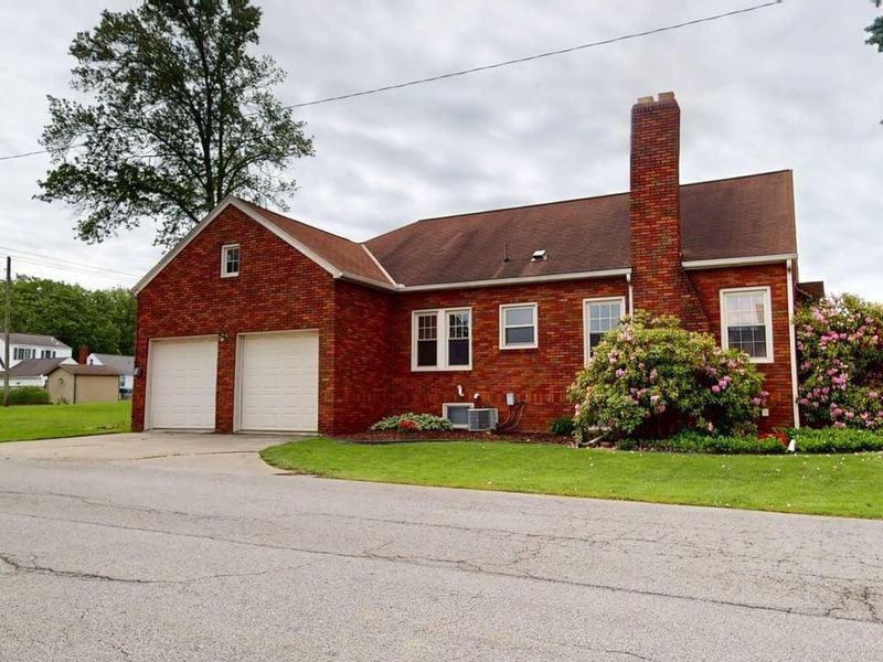 703 S Myrtle Avenue, Willard, OH 44890 Photo 4