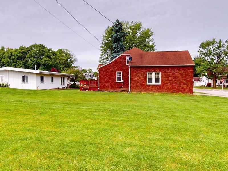 703 S Myrtle Avenue, Willard, OH 44890 Photo 6