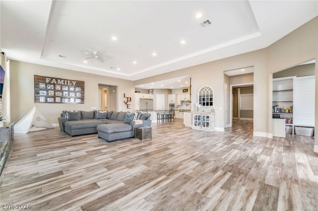5781 Douglas Everett Street, Las Vegas, NV 89120 Main Photo