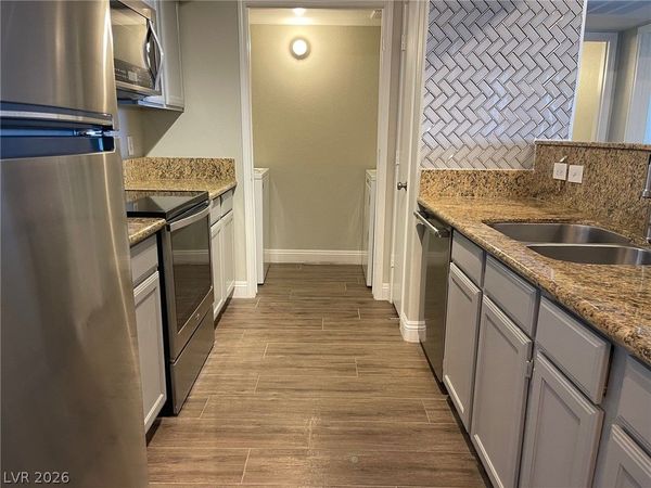 7255 W Sunset Road, Unit 2118, Las Vegas, NV 89113