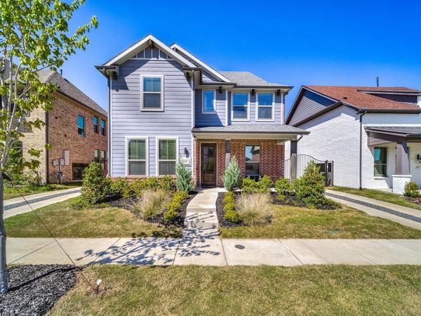 1820 Temple Hills, Van Alstyne, TX 75495