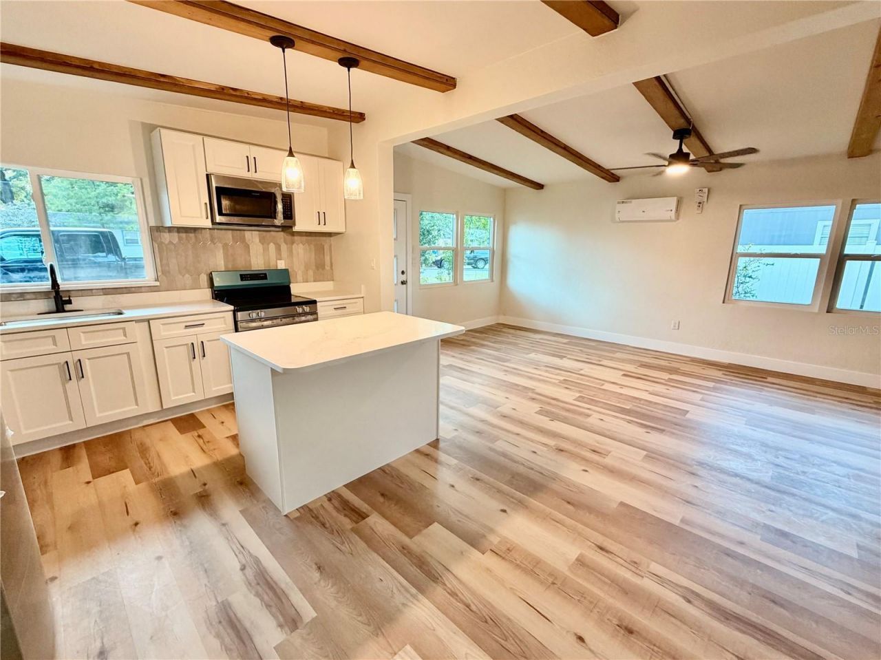 7117 15th Street N, Saint Petersburg, FL 33702 Photo