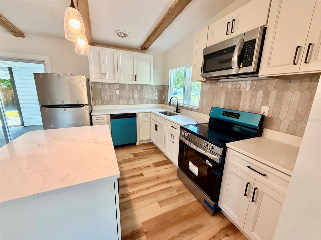 7117 15th Street N, Saint Petersburg, FL 33702 Photo