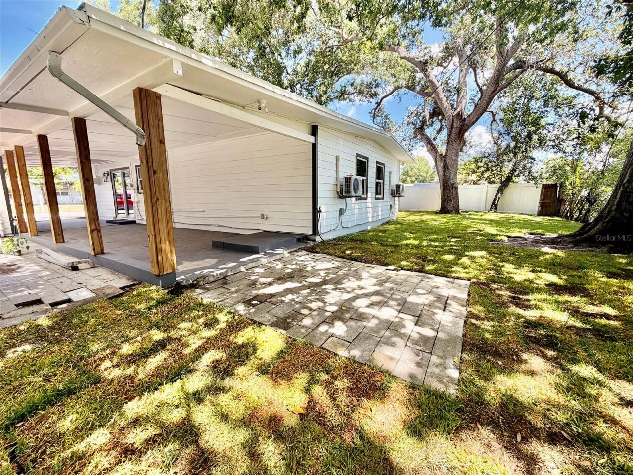 7117 15th Street N, Saint Petersburg, FL 33702 Photo