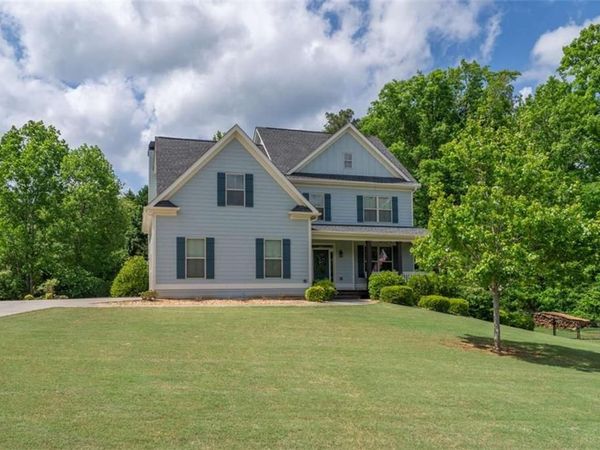 805 Anne Court , Covington, GA 30014