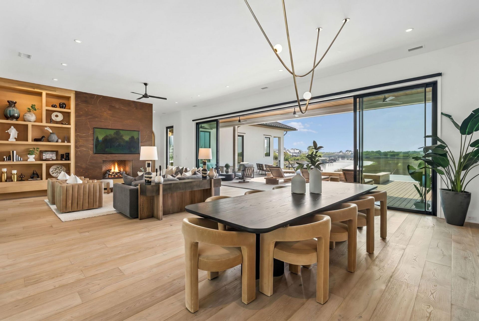 344 Bayley Road Photo 12