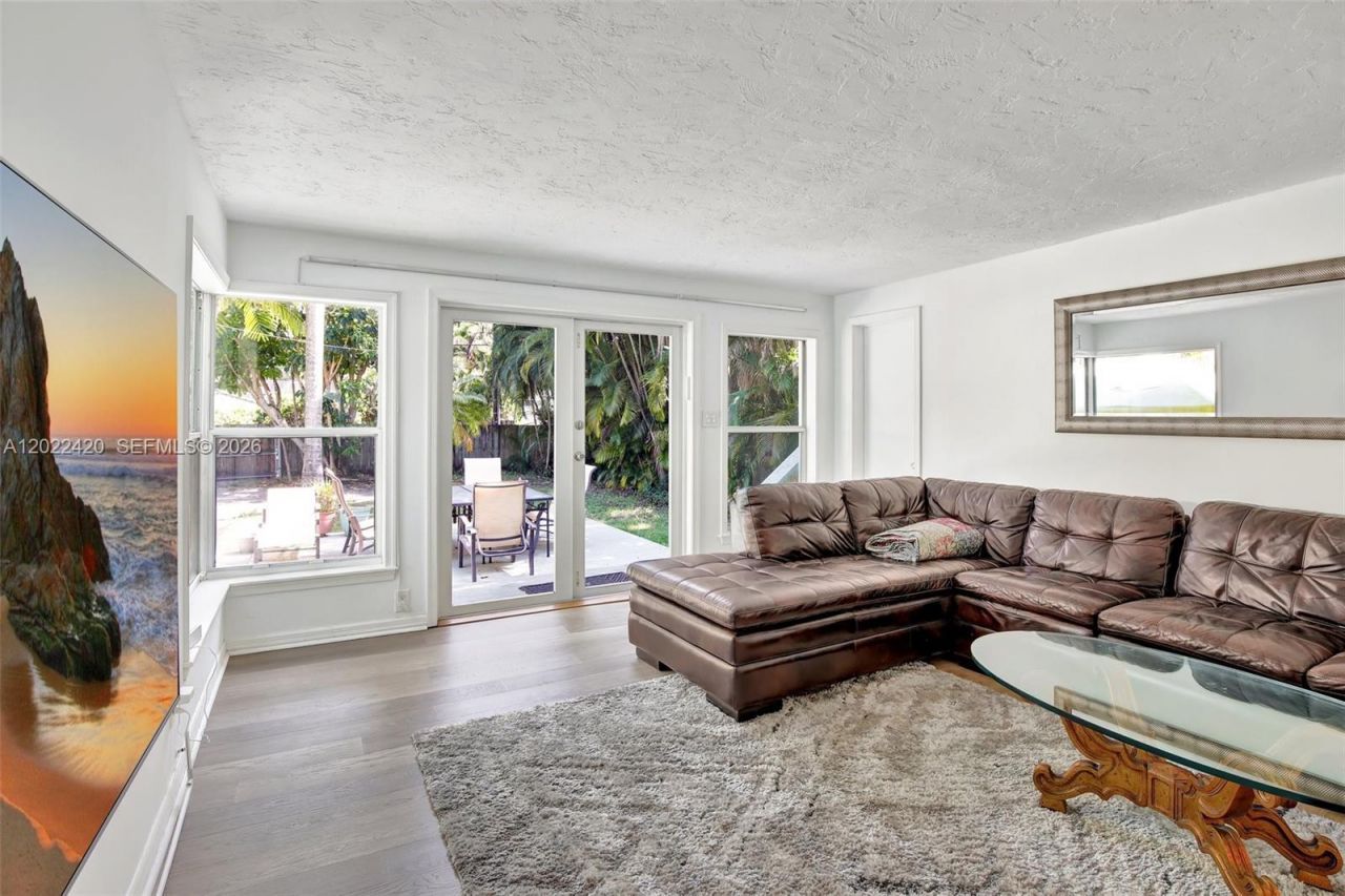 1523 Dewey St , Hollywood, FL 33020 Photo