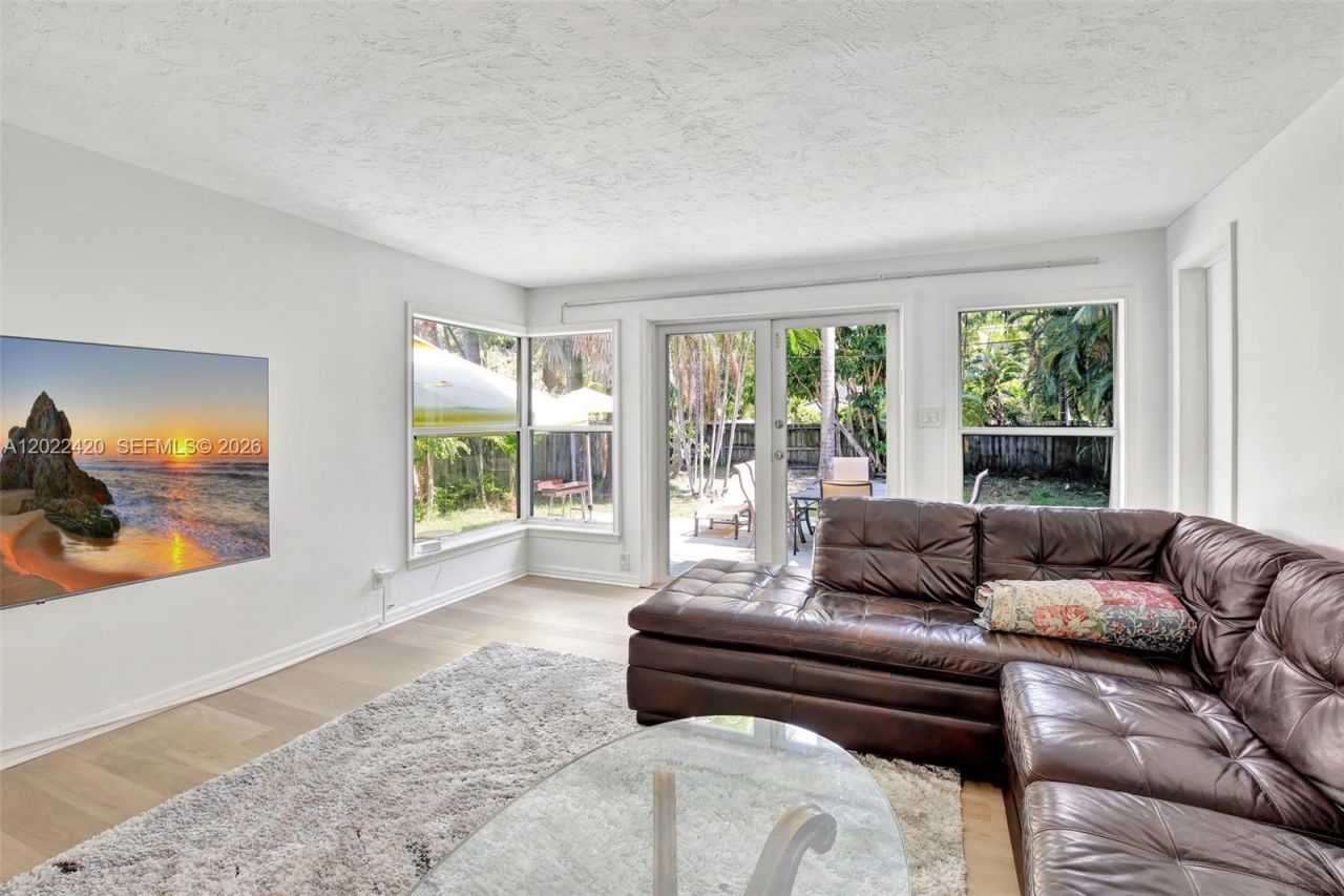 1523 Dewey St , Hollywood, FL 33020 Photo