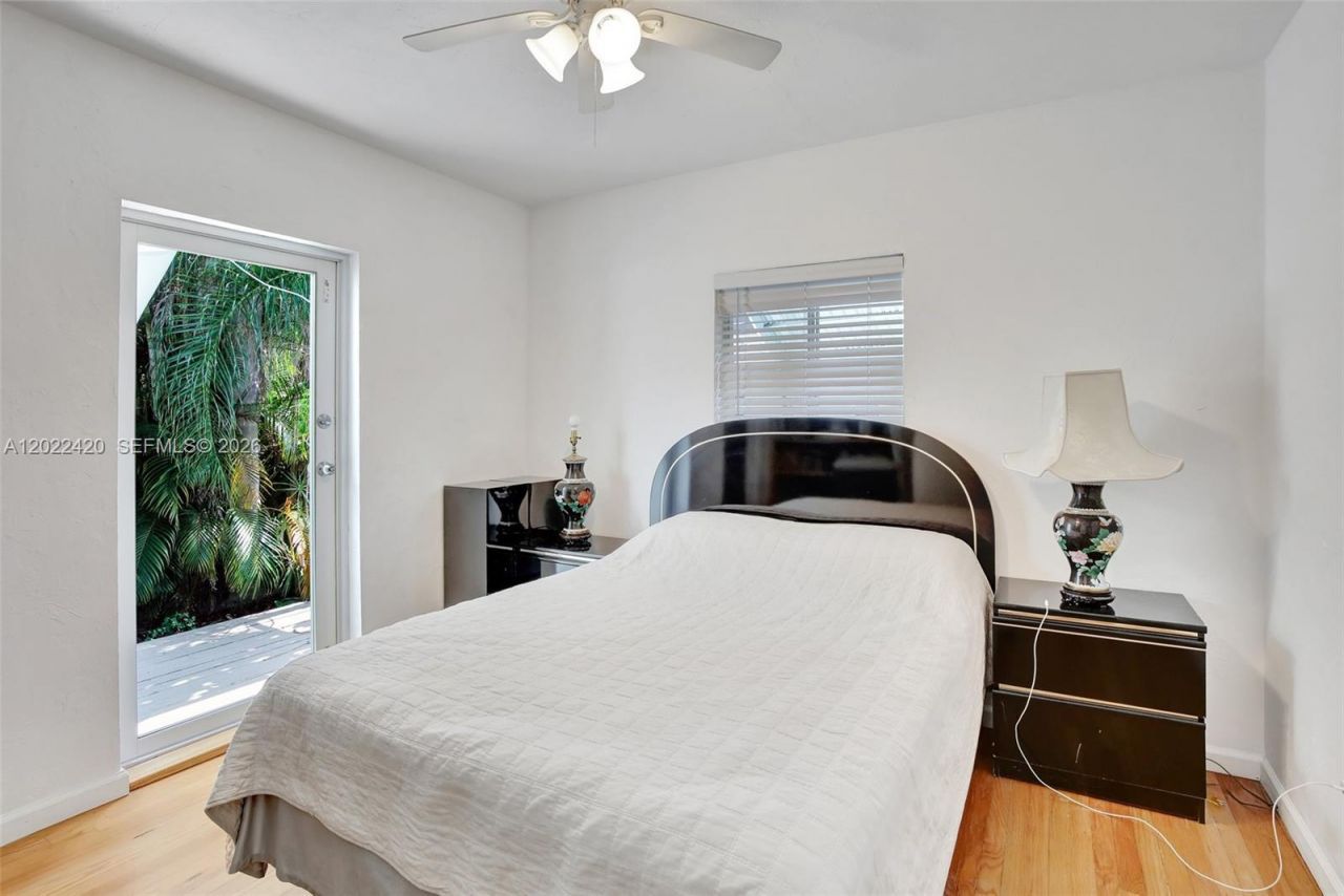 1523 Dewey St , Hollywood, FL 33020 Photo