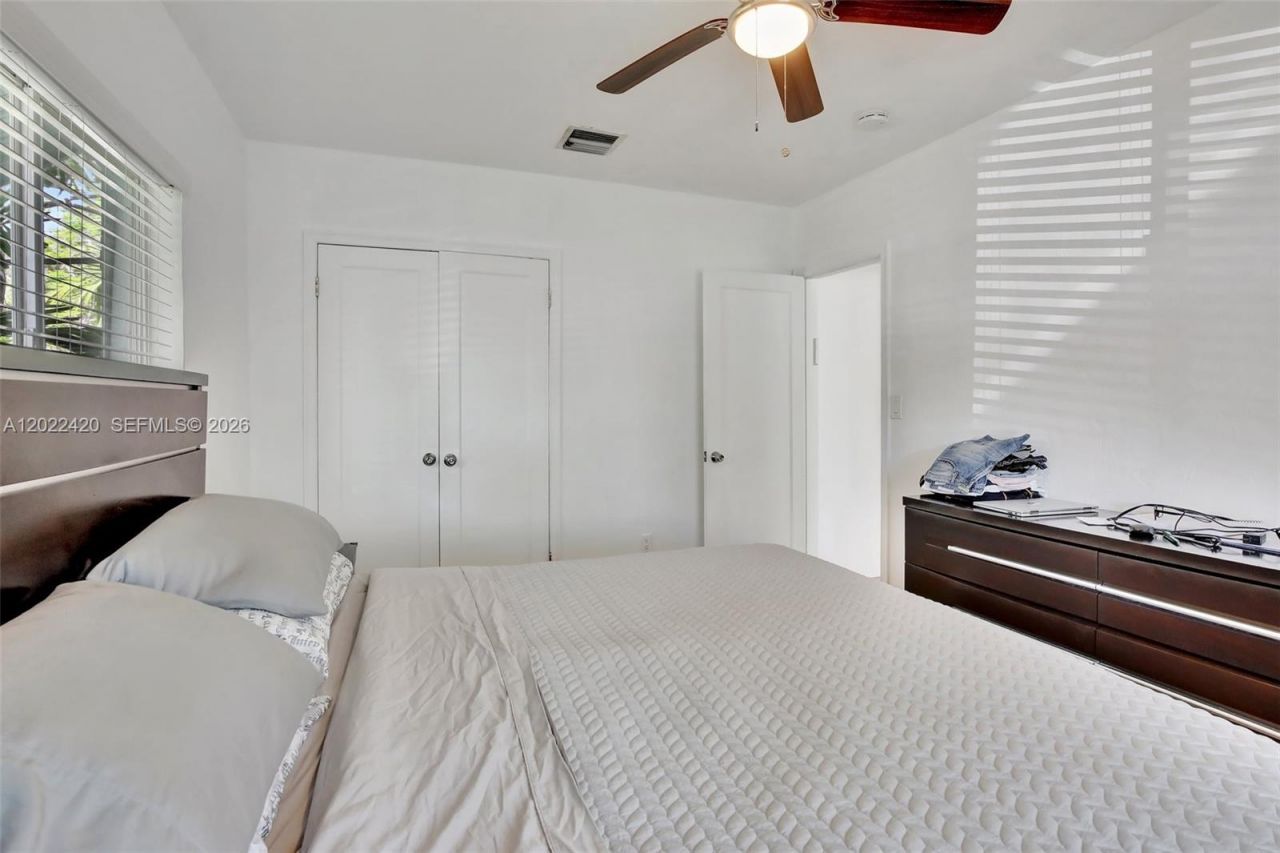 1523 Dewey St , Hollywood, FL 33020 Photo