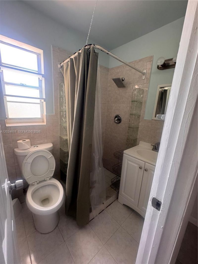 2900 N Ocean Blvd , Unit 4, Fort Lauderdale, FL 33308 Photo
