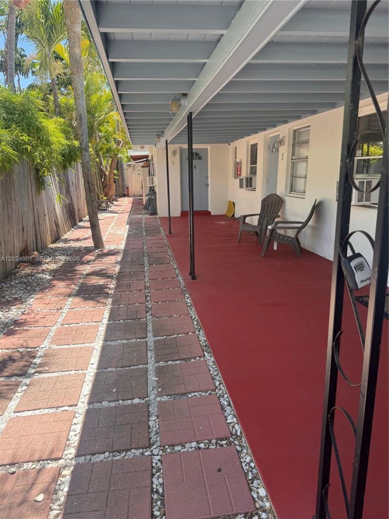 2900 N Ocean Blvd , Unit 4, Fort Lauderdale, FL 33308 Photo