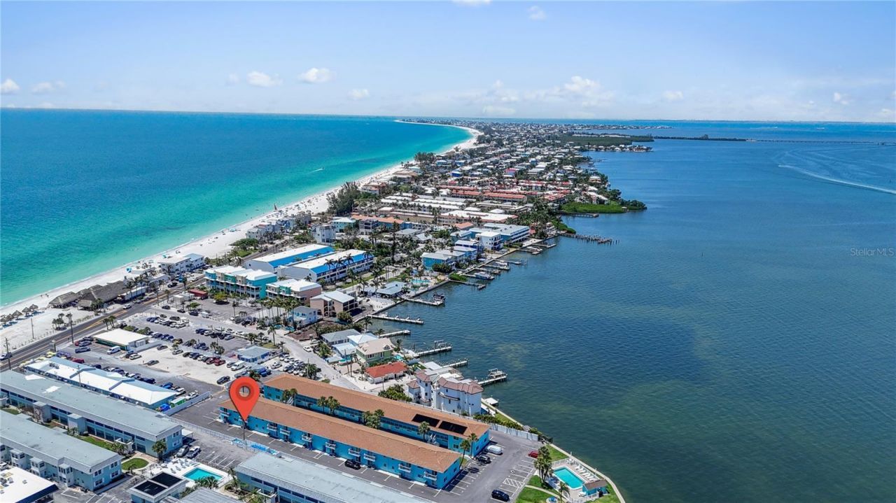 117 7th Street N, Unit 2, Bradenton Beach, FL 34217 Photo