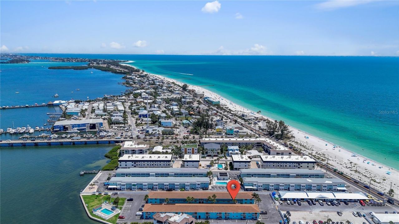 117 7th Street N, Unit 2, Bradenton Beach, FL 34217 Photo