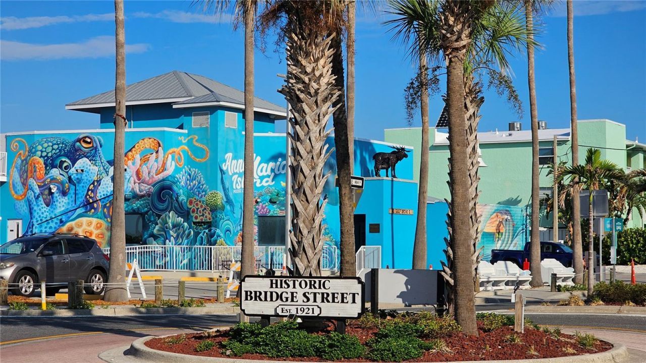 117 7th Street N, Unit 2, Bradenton Beach, FL 34217 Photo