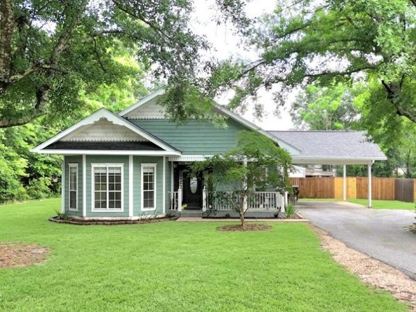 16331 Orange Grove Road, Gulfport, MS 39503