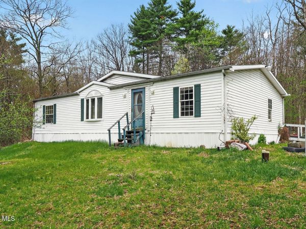 258 Tsatsawassa Lake Road, East Nassau, NY 12062