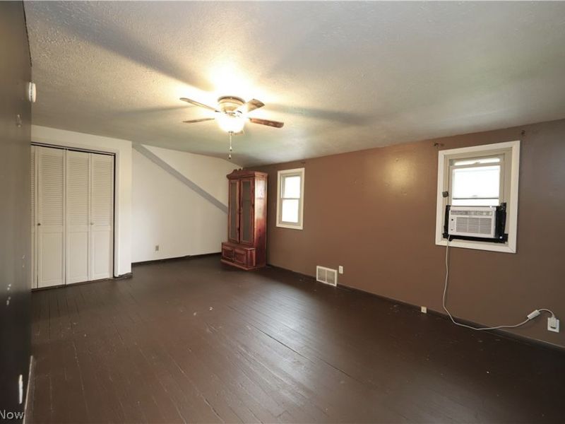 12908 Shadyway Road, Garfield Heights, OH 44125 Photo 14
