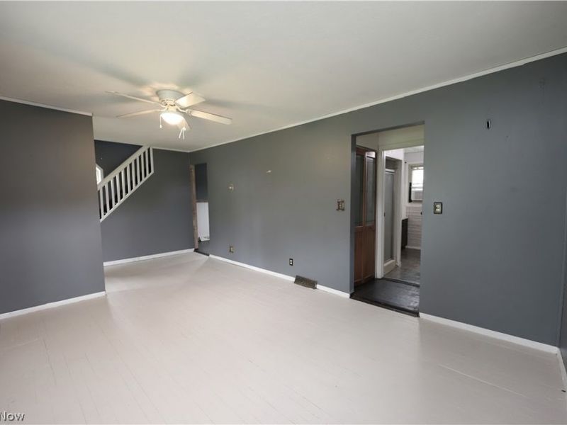 12908 Shadyway Road, Garfield Heights, OH 44125 Photo 3